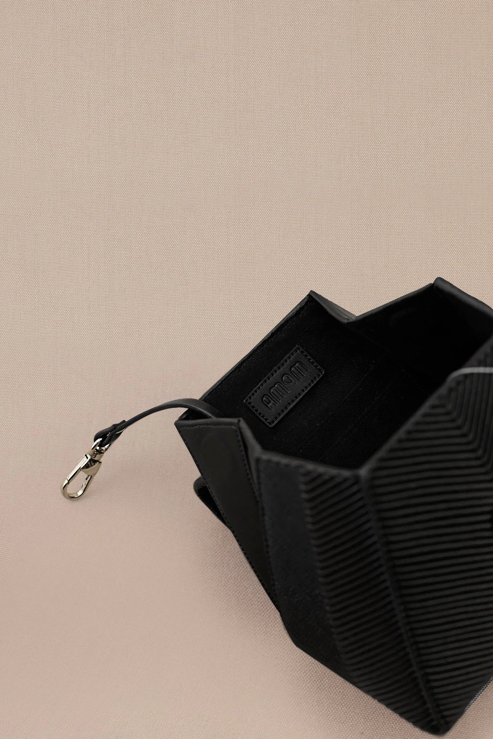 Aiday Wristlet - Image 8