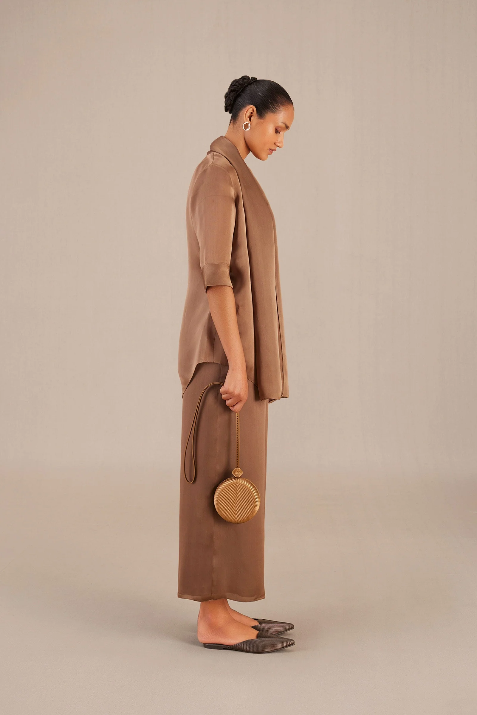 Aiza Sling Bag - Image 4