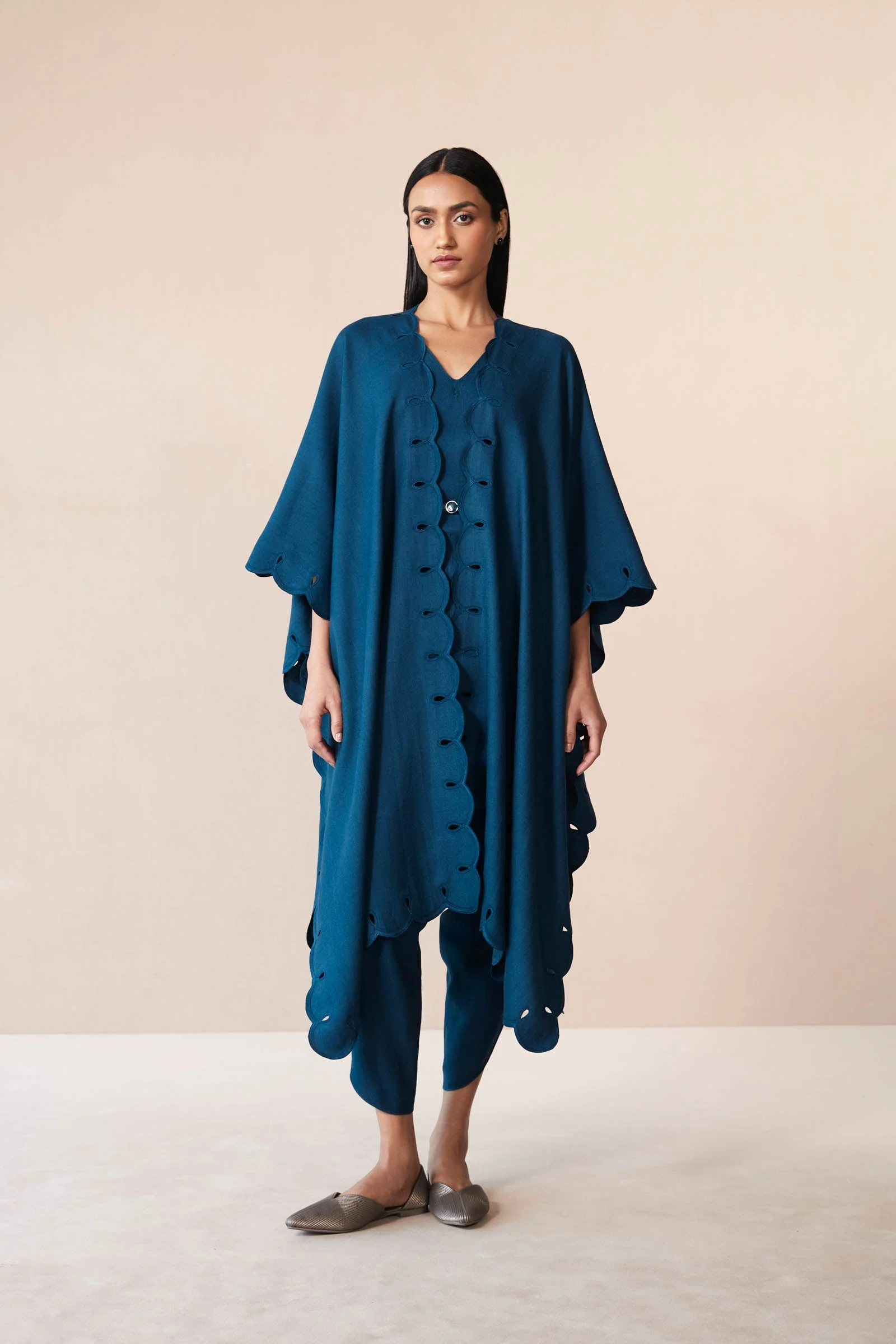 Alea Cape Set - Image 2