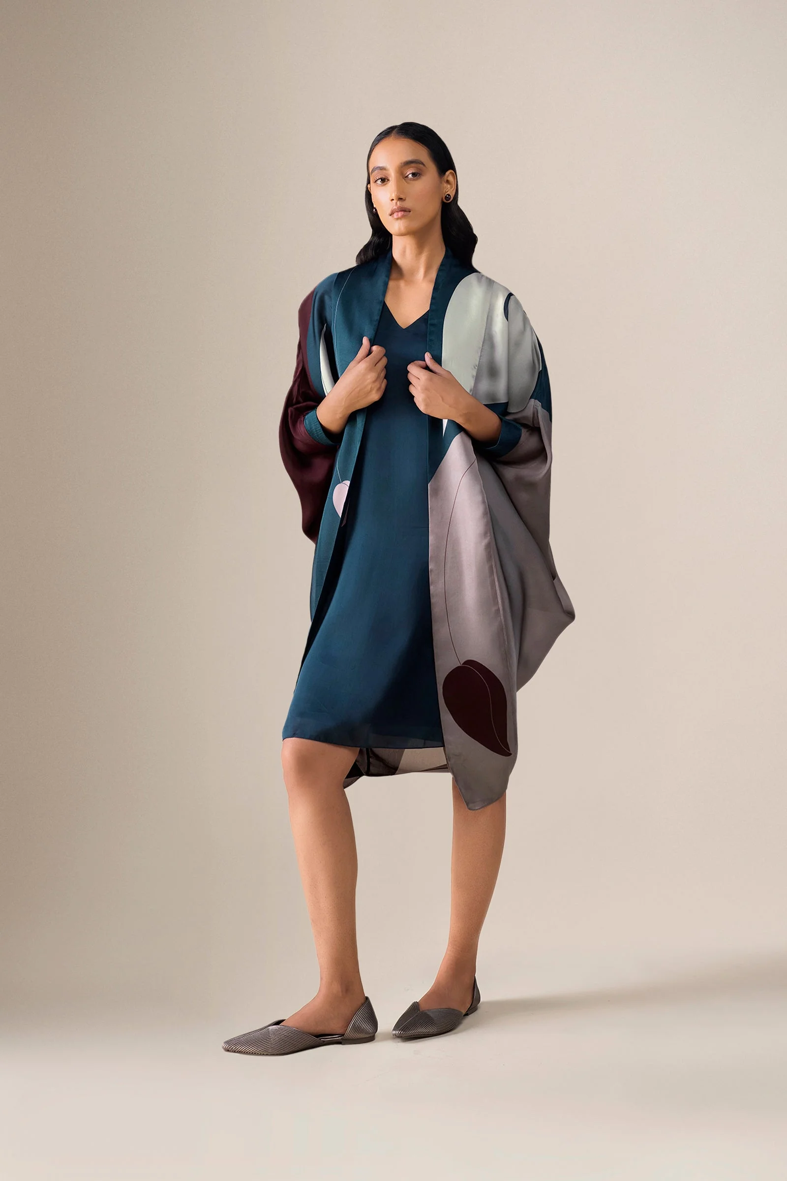 Anissa Cape Set - Image 4