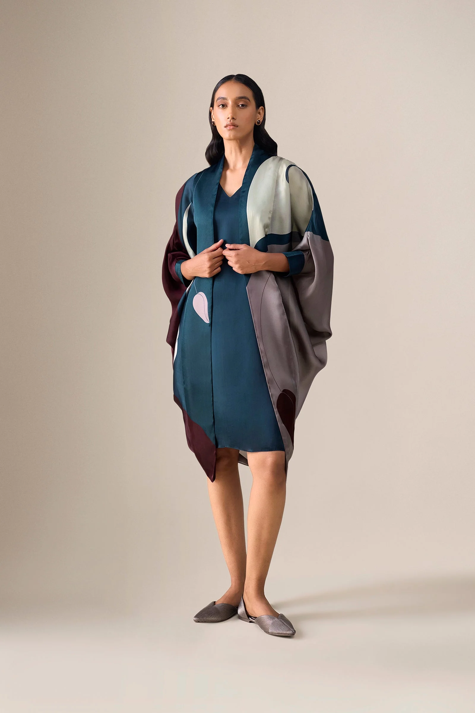 Anissa Cape Set - Image 9