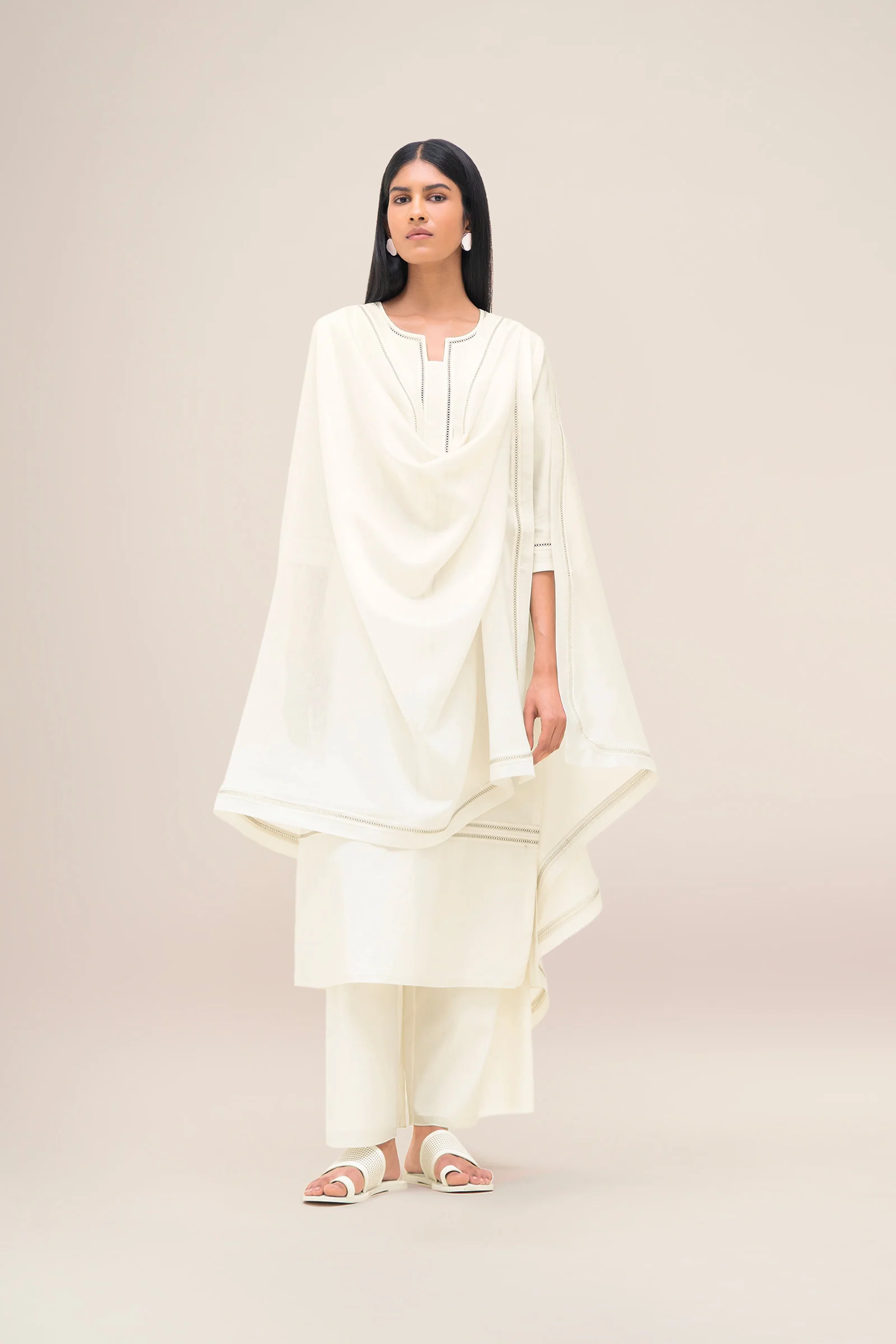 Aranya Kurta Set - Image 2