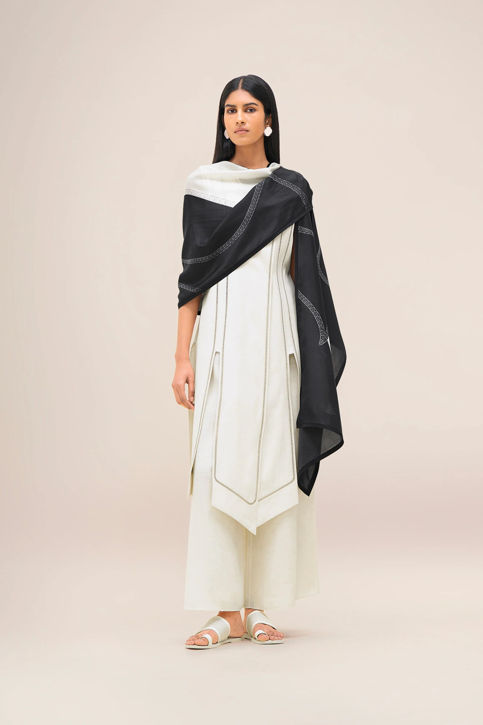 Avis Scarf - Image 2