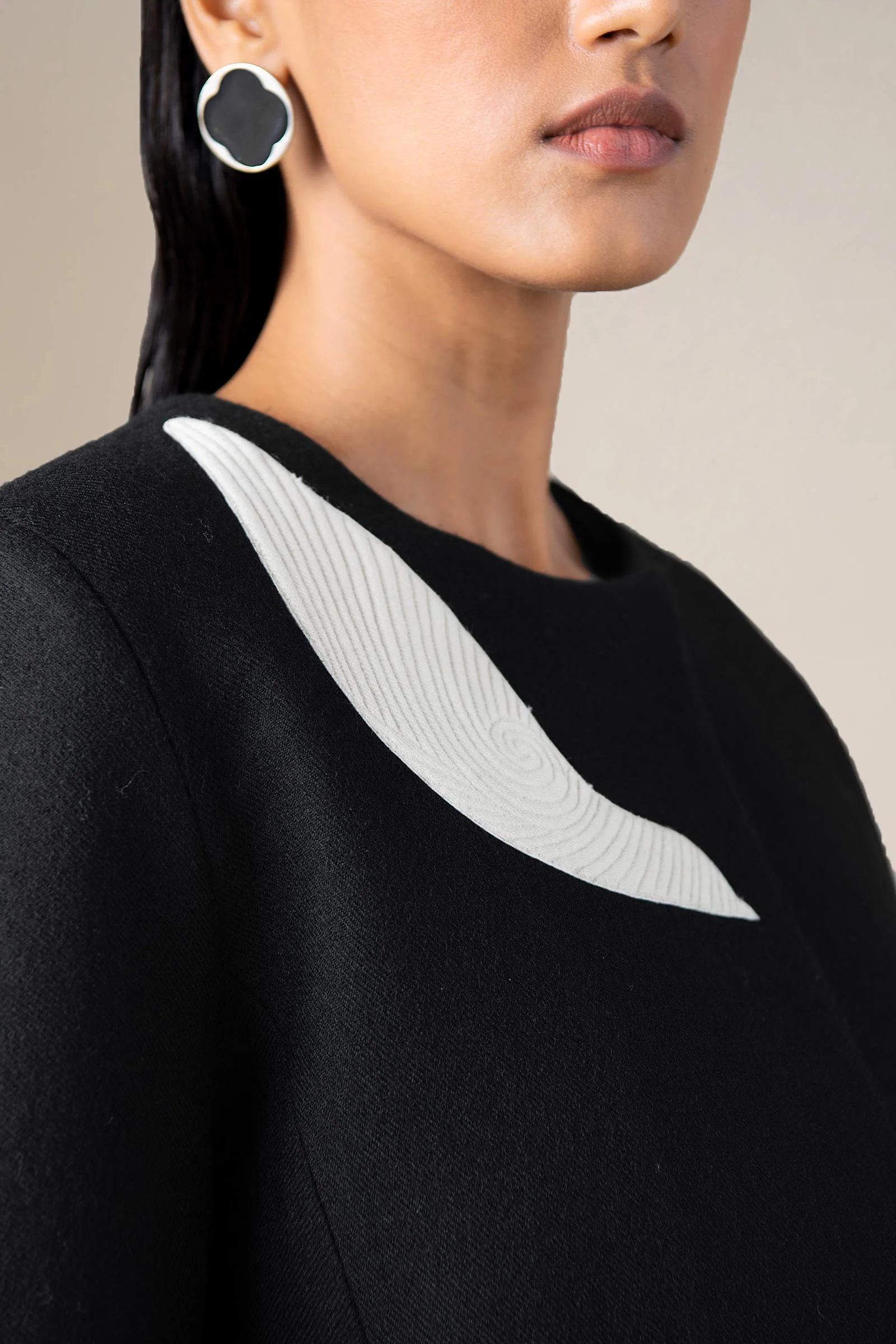 Azmi Jacket - Image 4