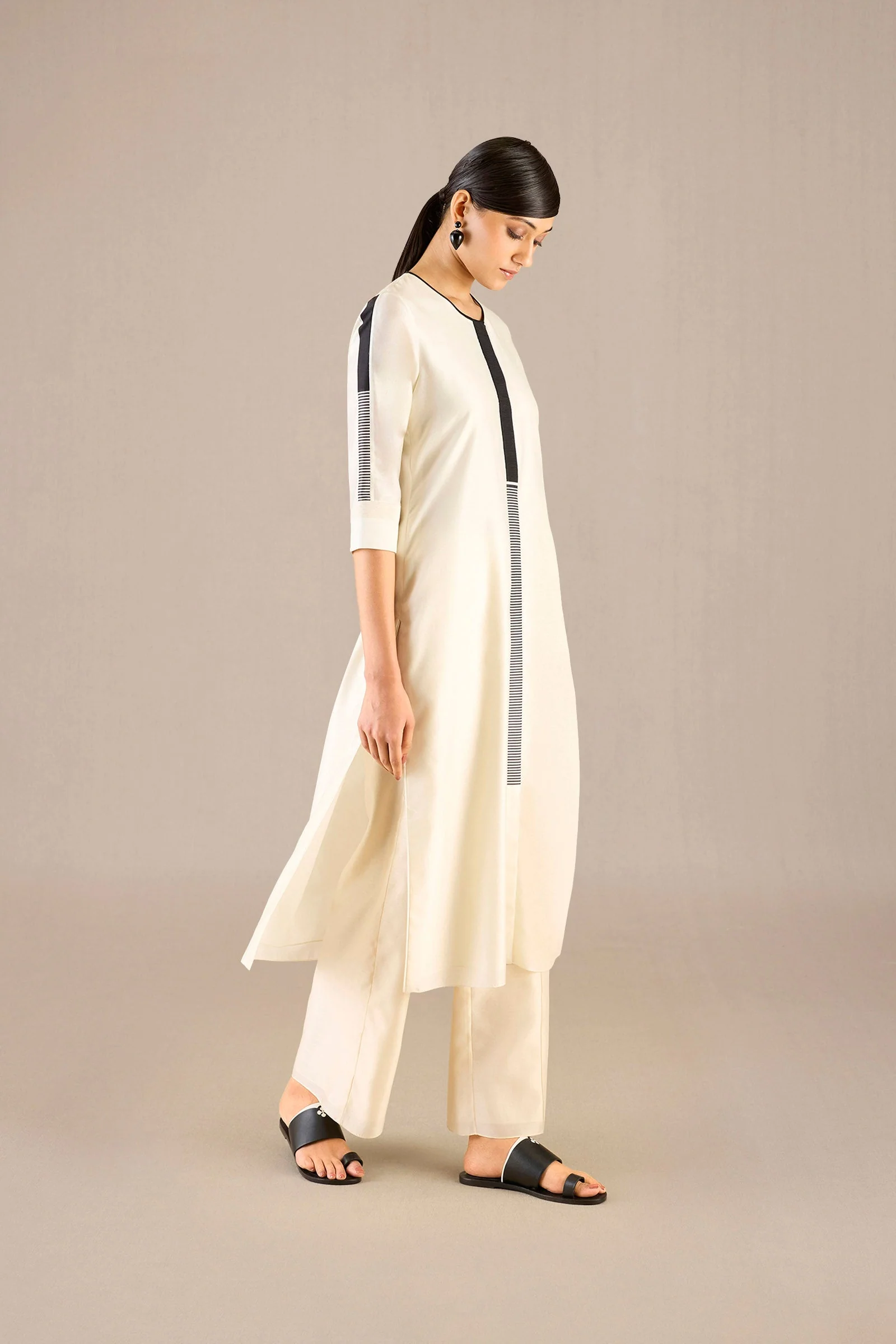 Bina Kurta Set - Image 6