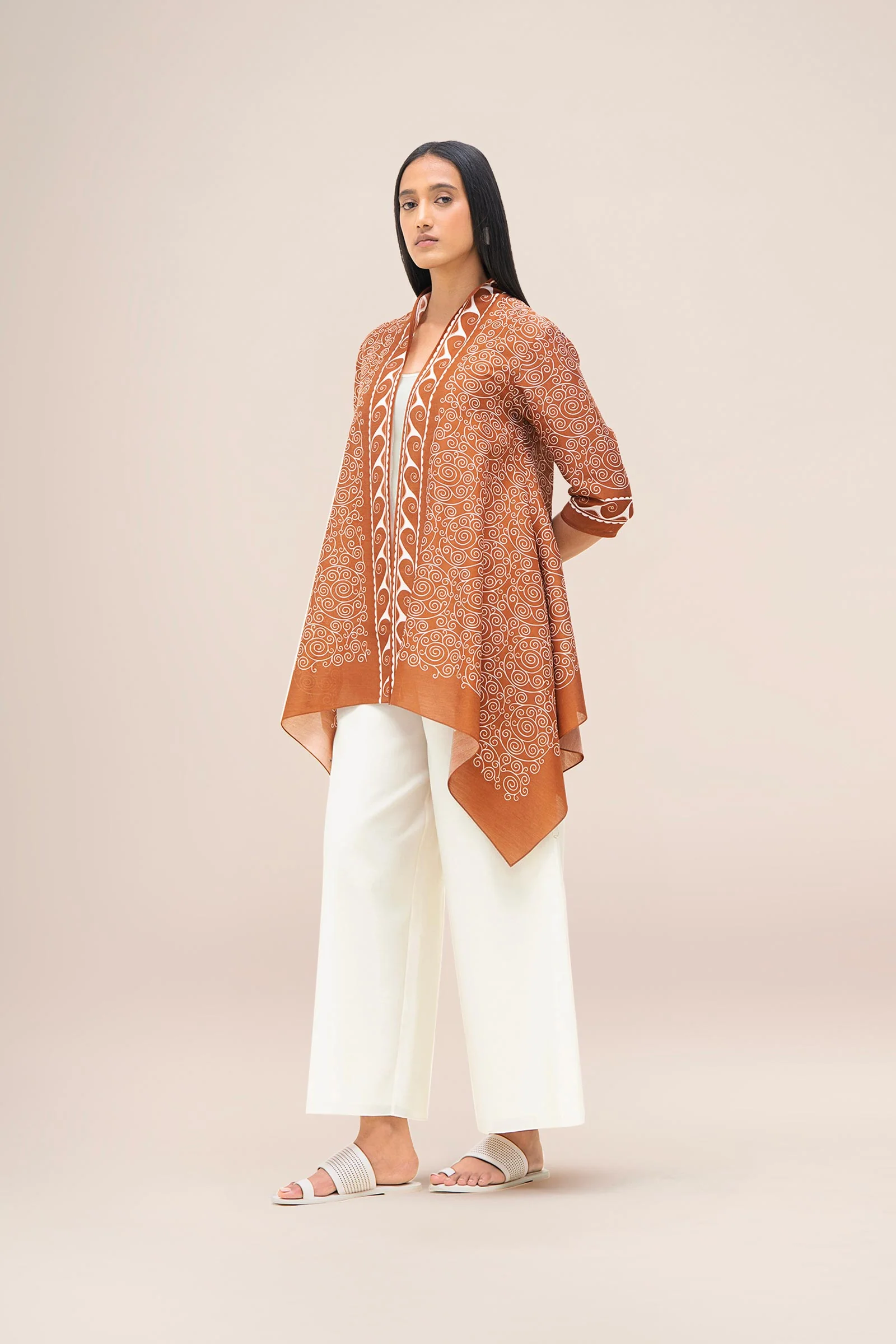 Deora Throw - Image 4