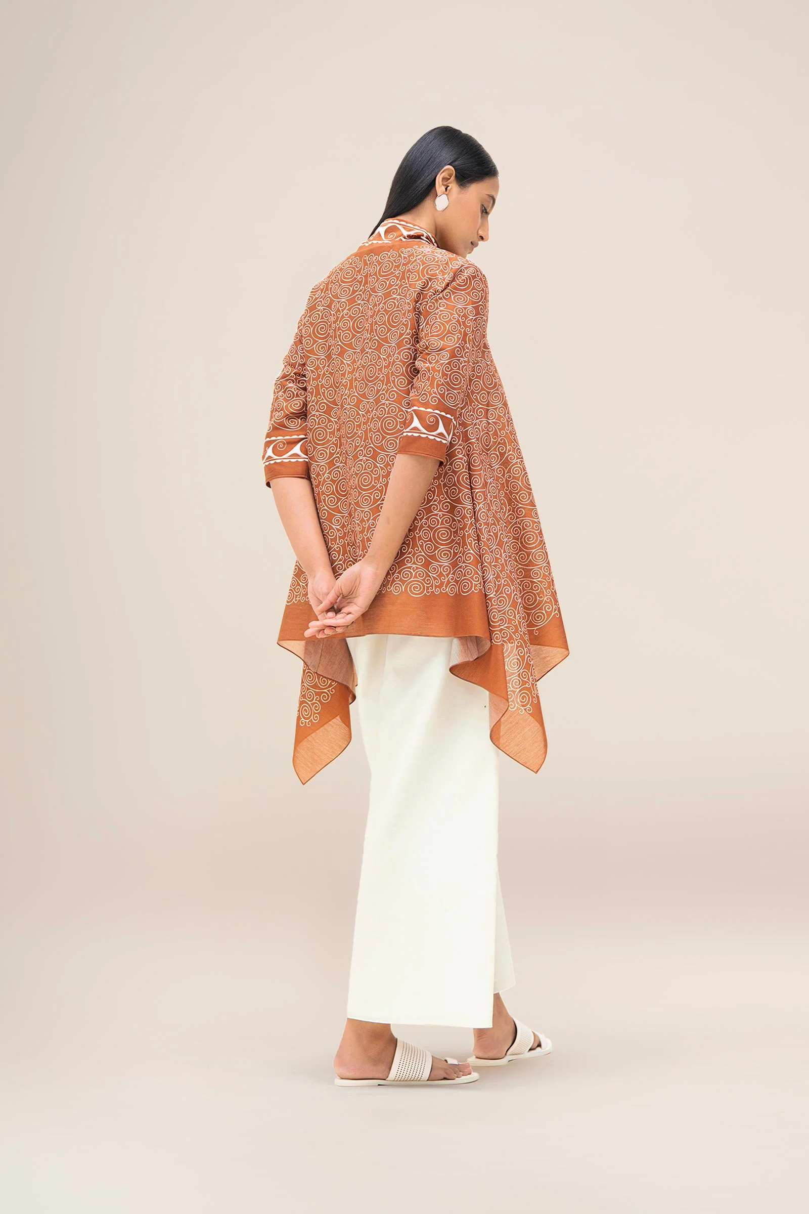 Deora Throw - Image 7