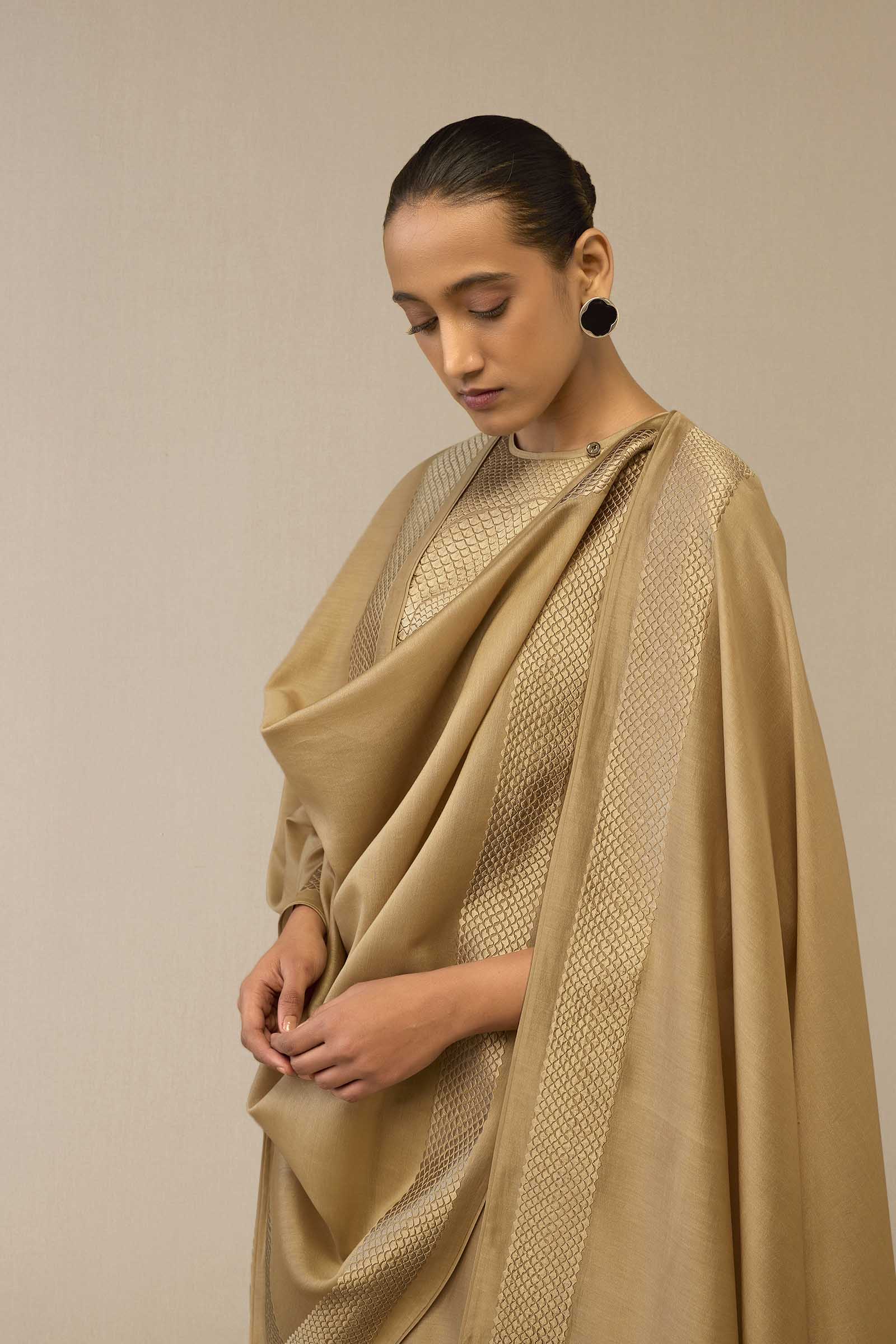 Dilana Kurta Set - Image 4