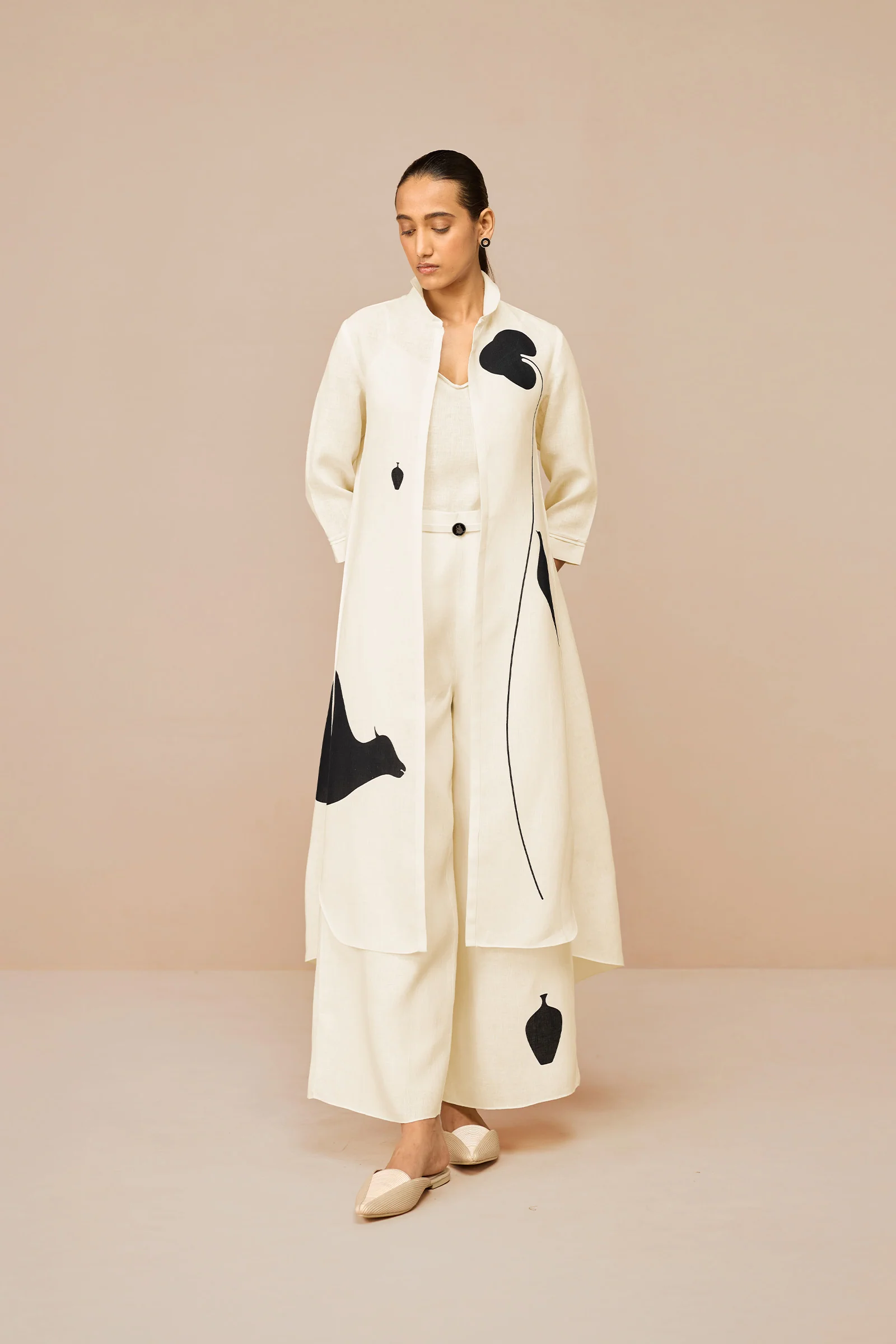 Dilnawaz Jacket Set - Image 2