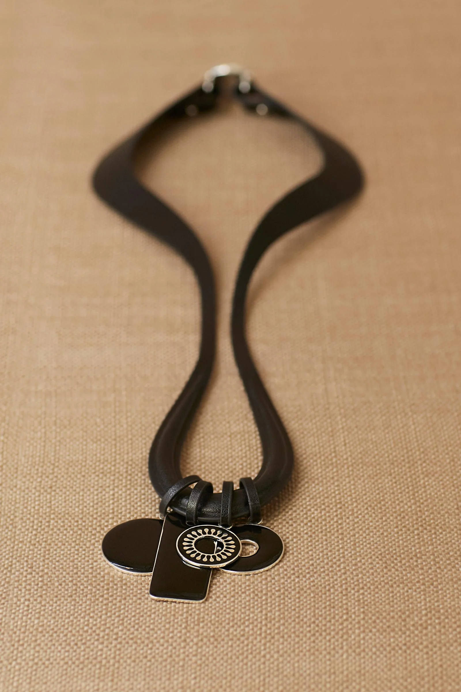 Ellie Neck Piece - Image 5