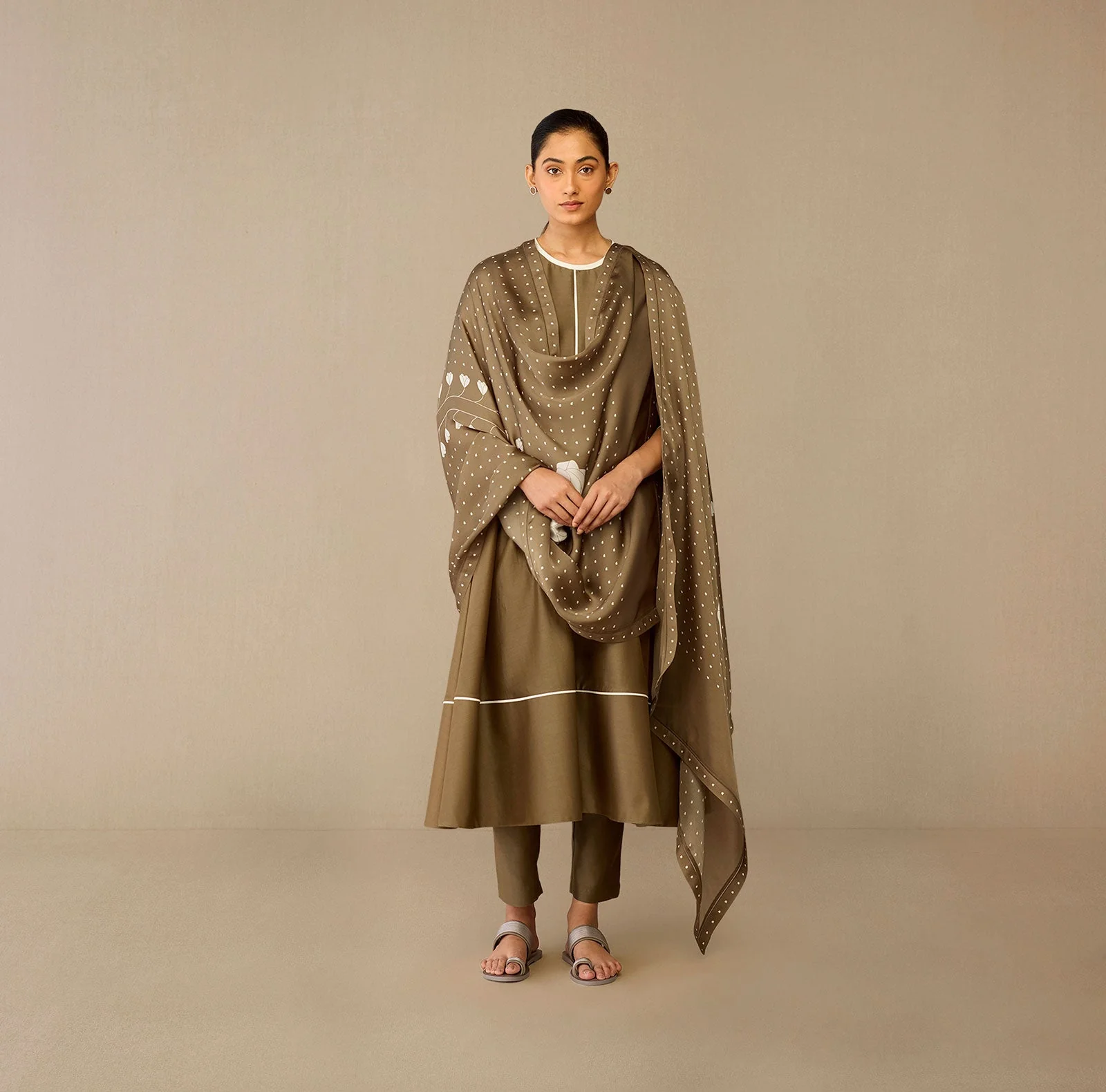 Erisha Kurta Set