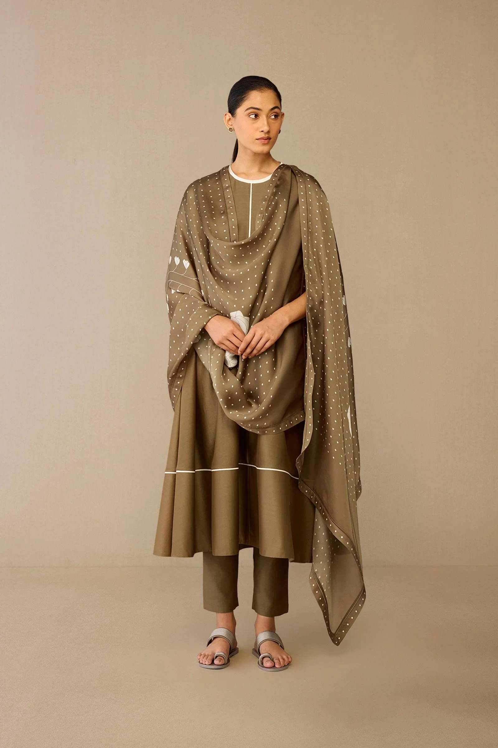 Erisha Kurta Set - Image 2