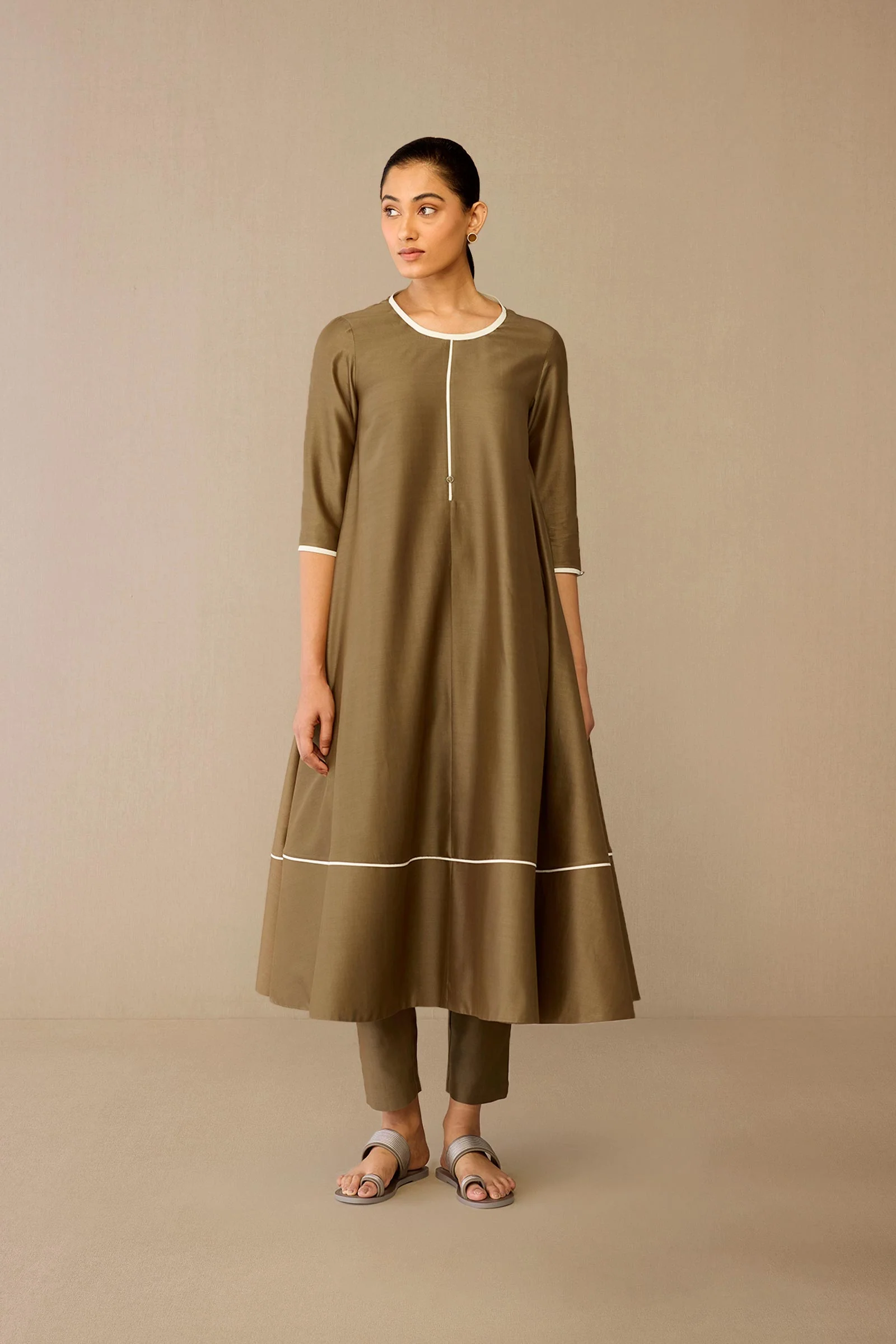 Erisha Kurta Set - Image 7