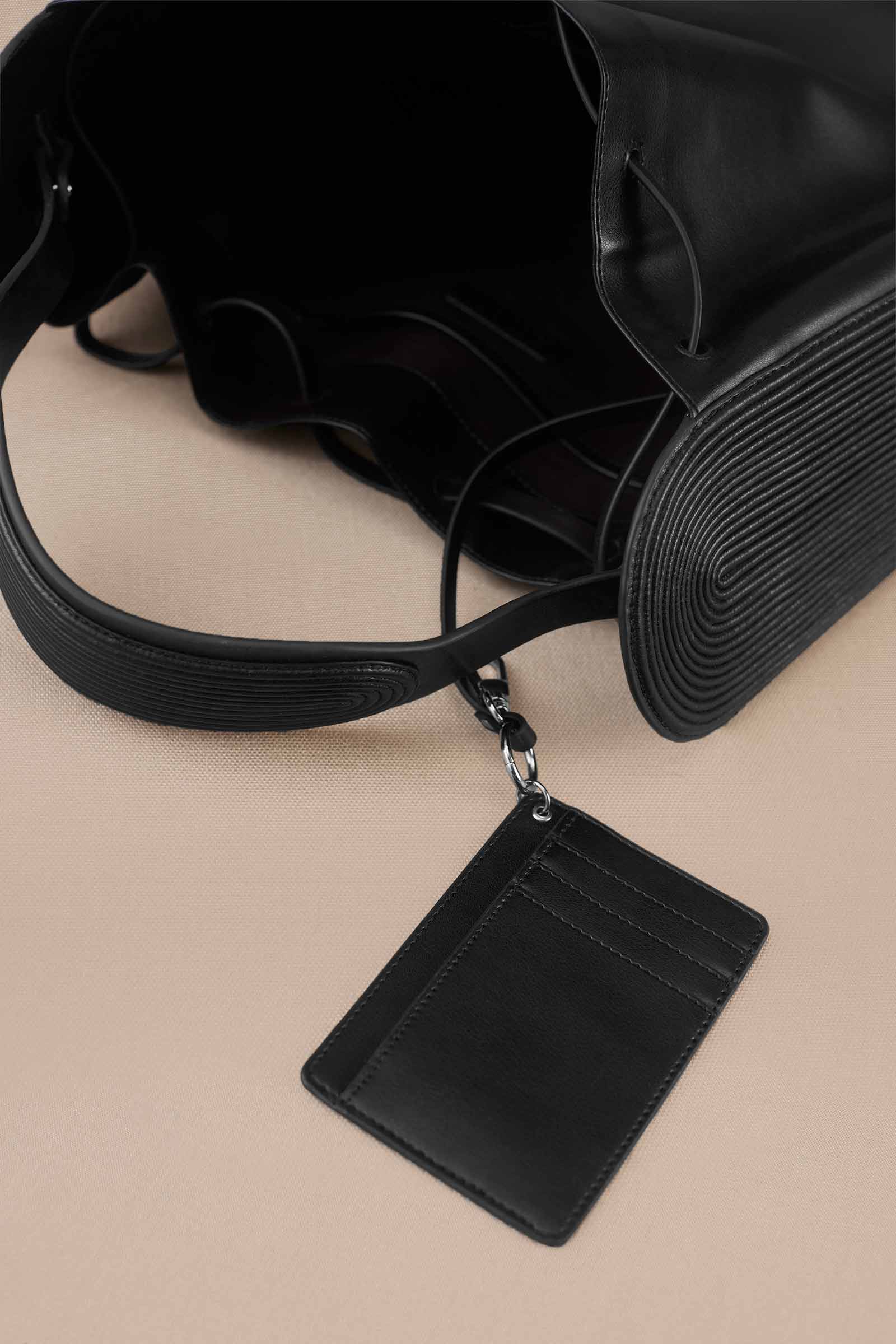 Haya Bucket Bag - Image 8