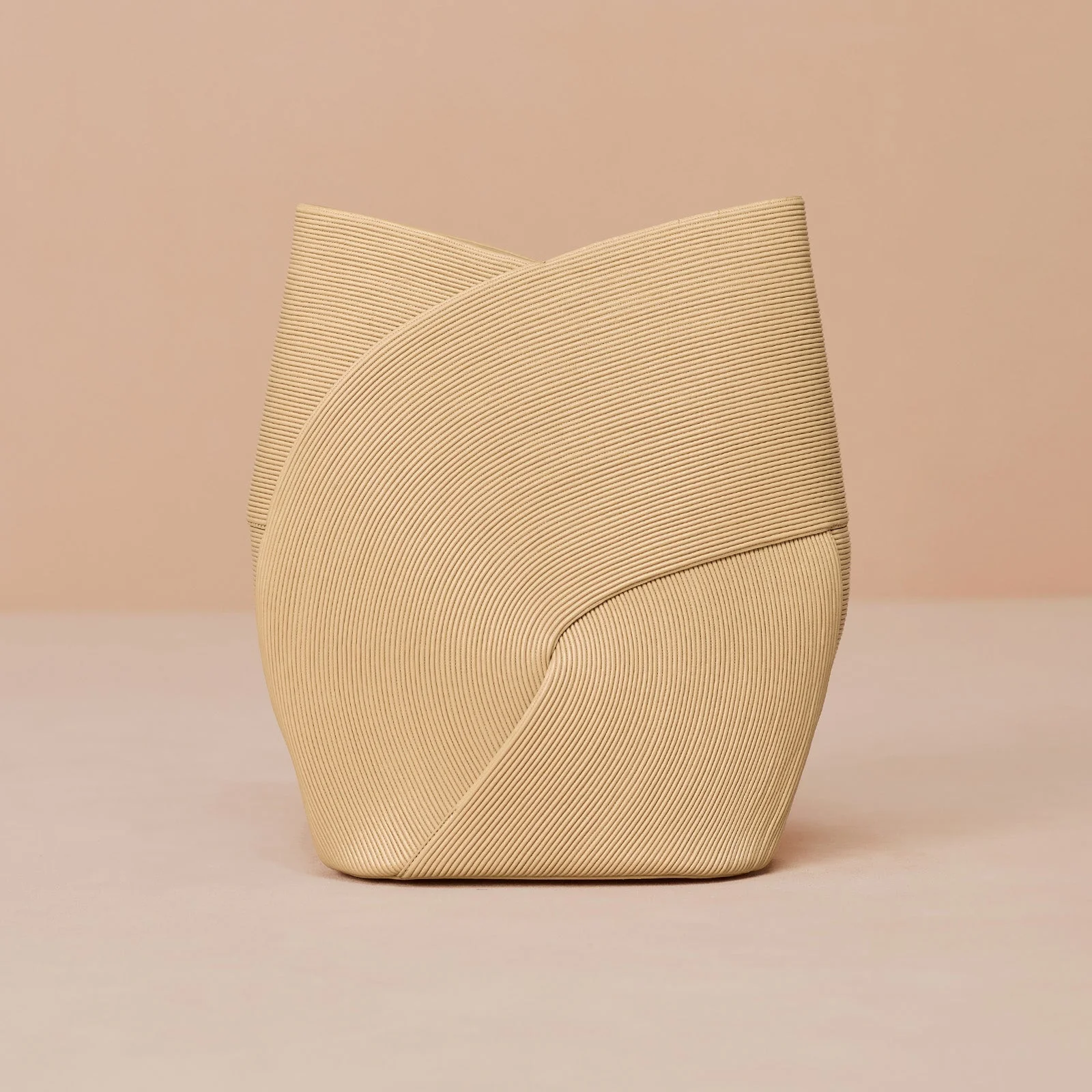 Ilian Shoulder Bag