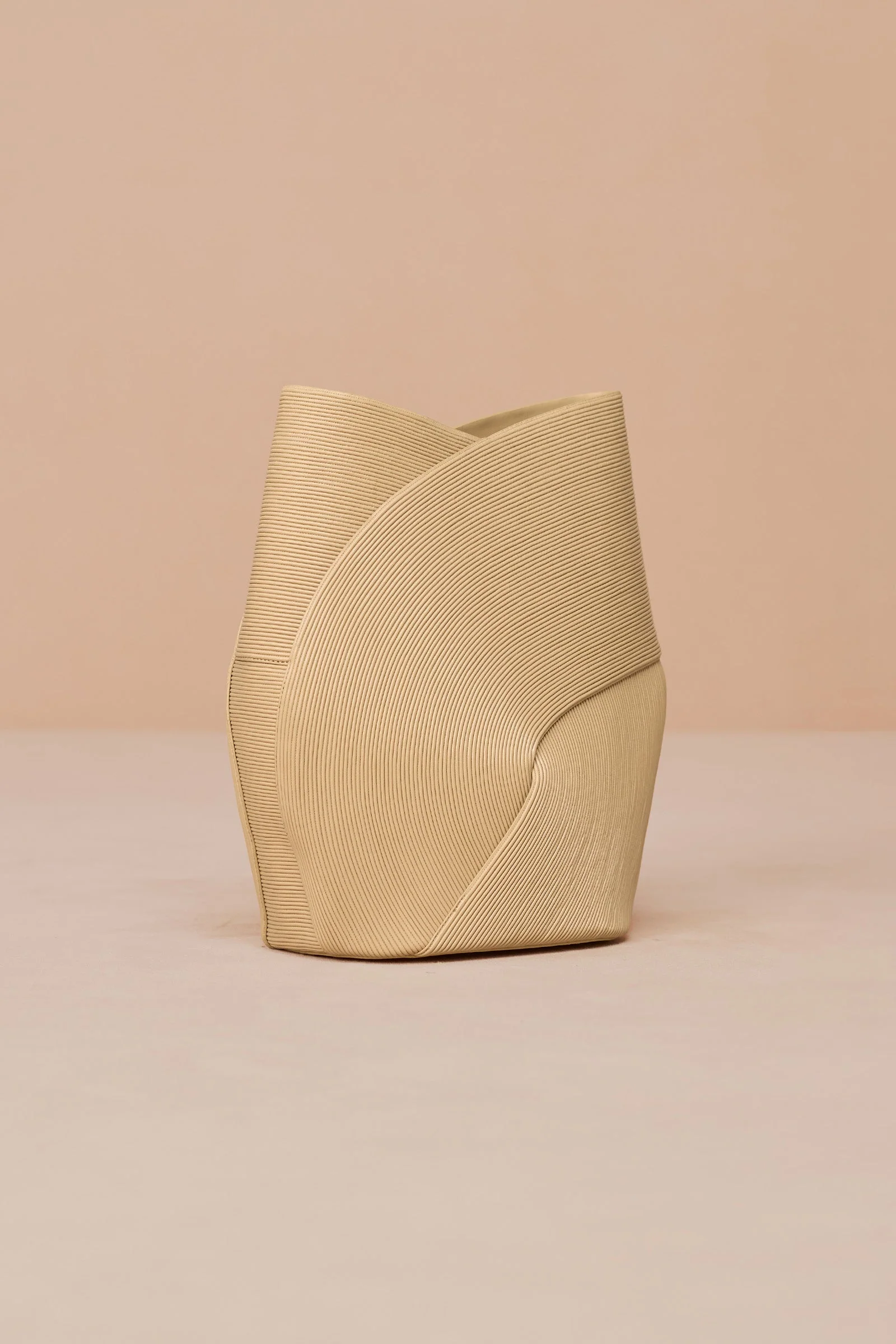 Ilian Shoulder Bag - Image 2