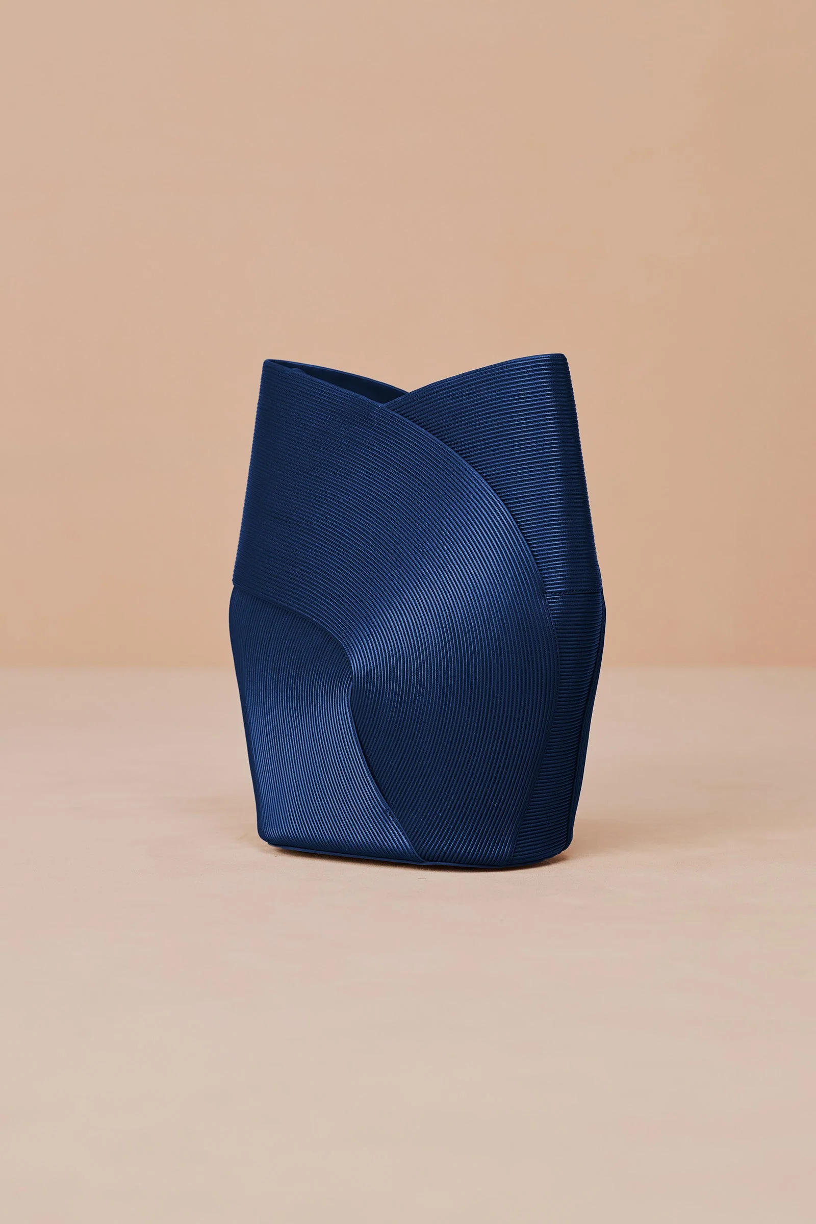 Ilian Shoulder Bag - Image 3