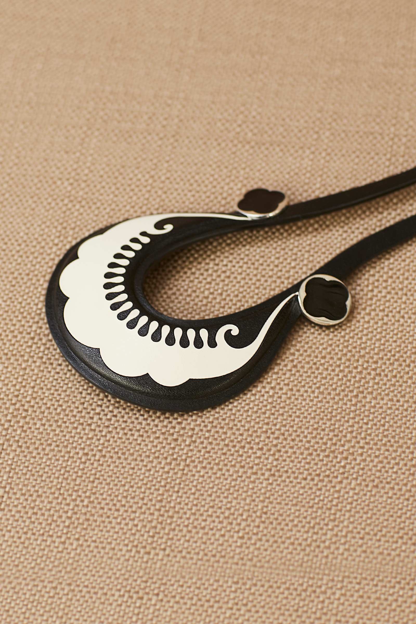 Ivy Neck Piece - Image 5