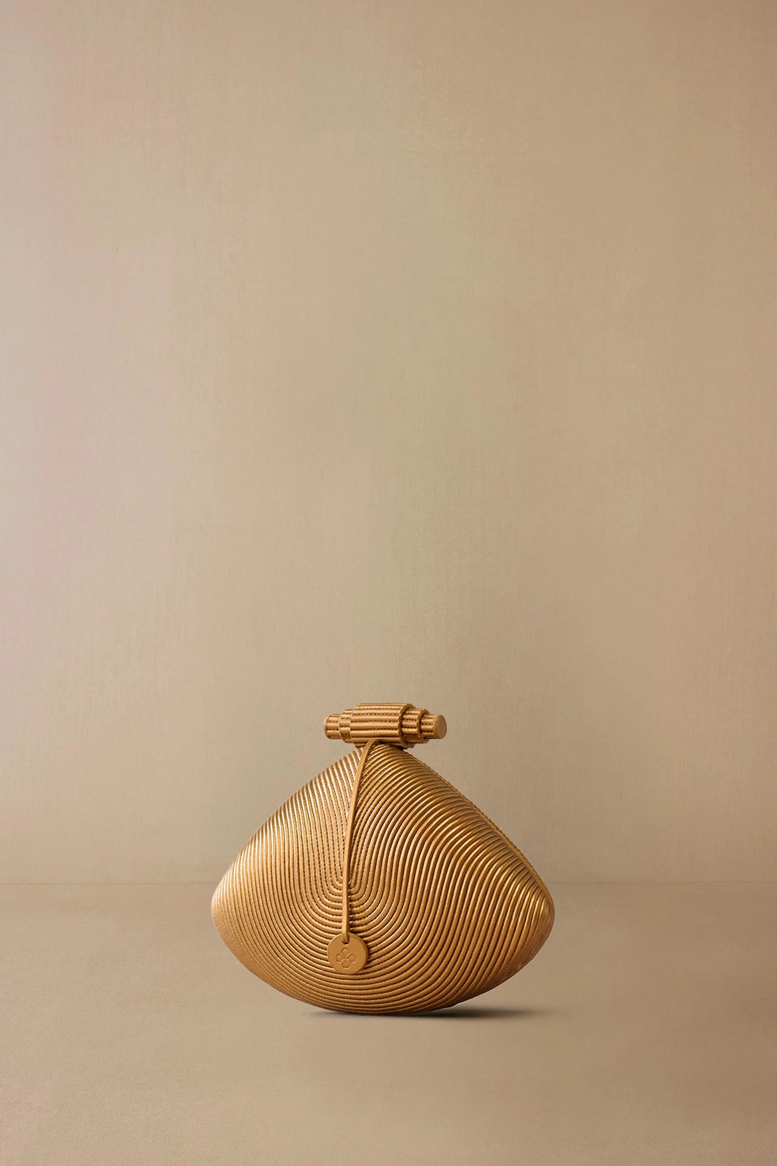 Iyana Clutch - Image 3
