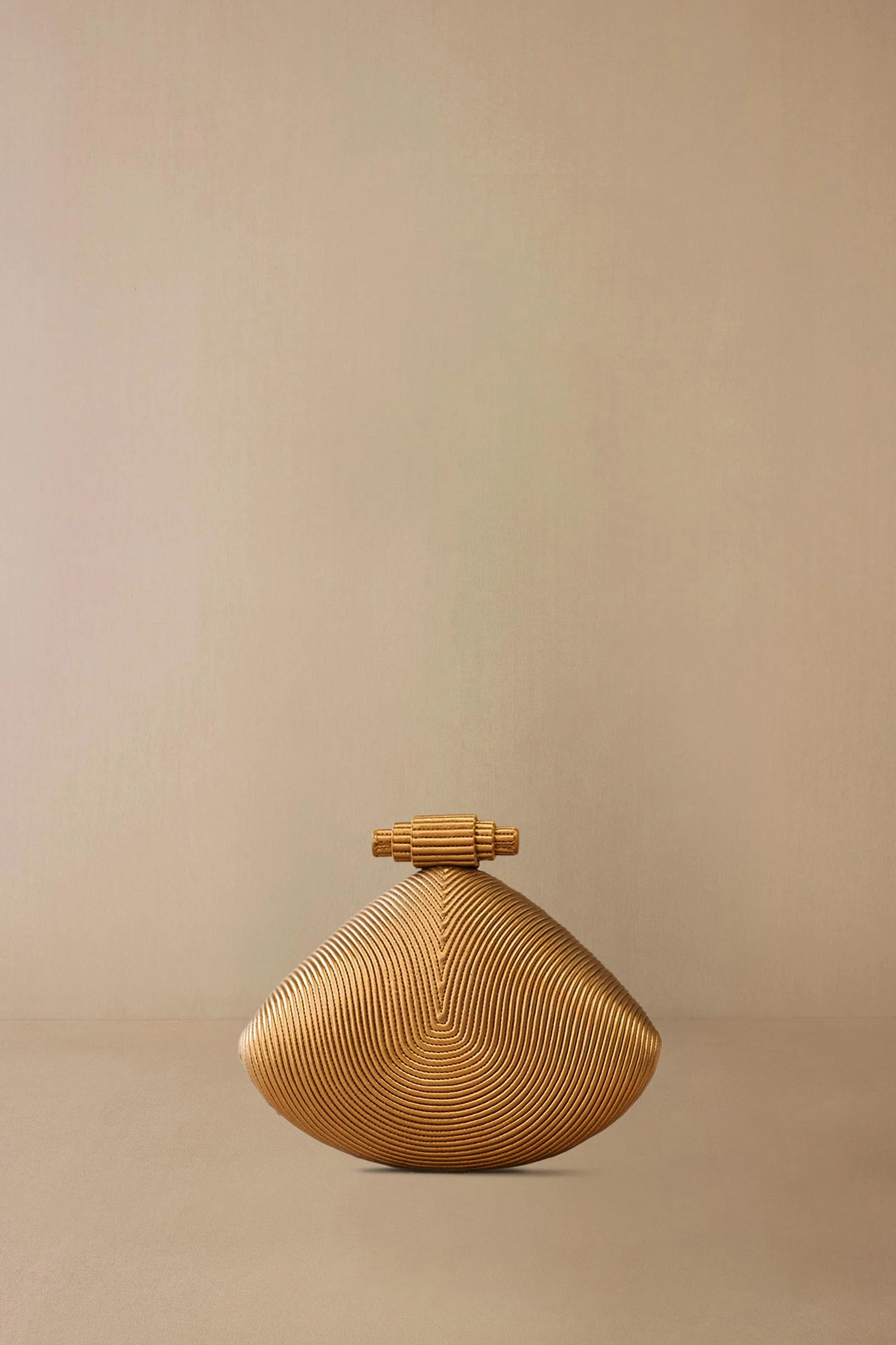 Iyana Clutch - Image 6