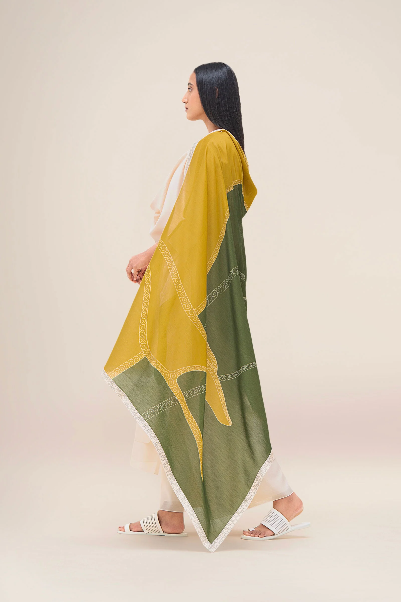 Koyal Kurta Set - Image 5