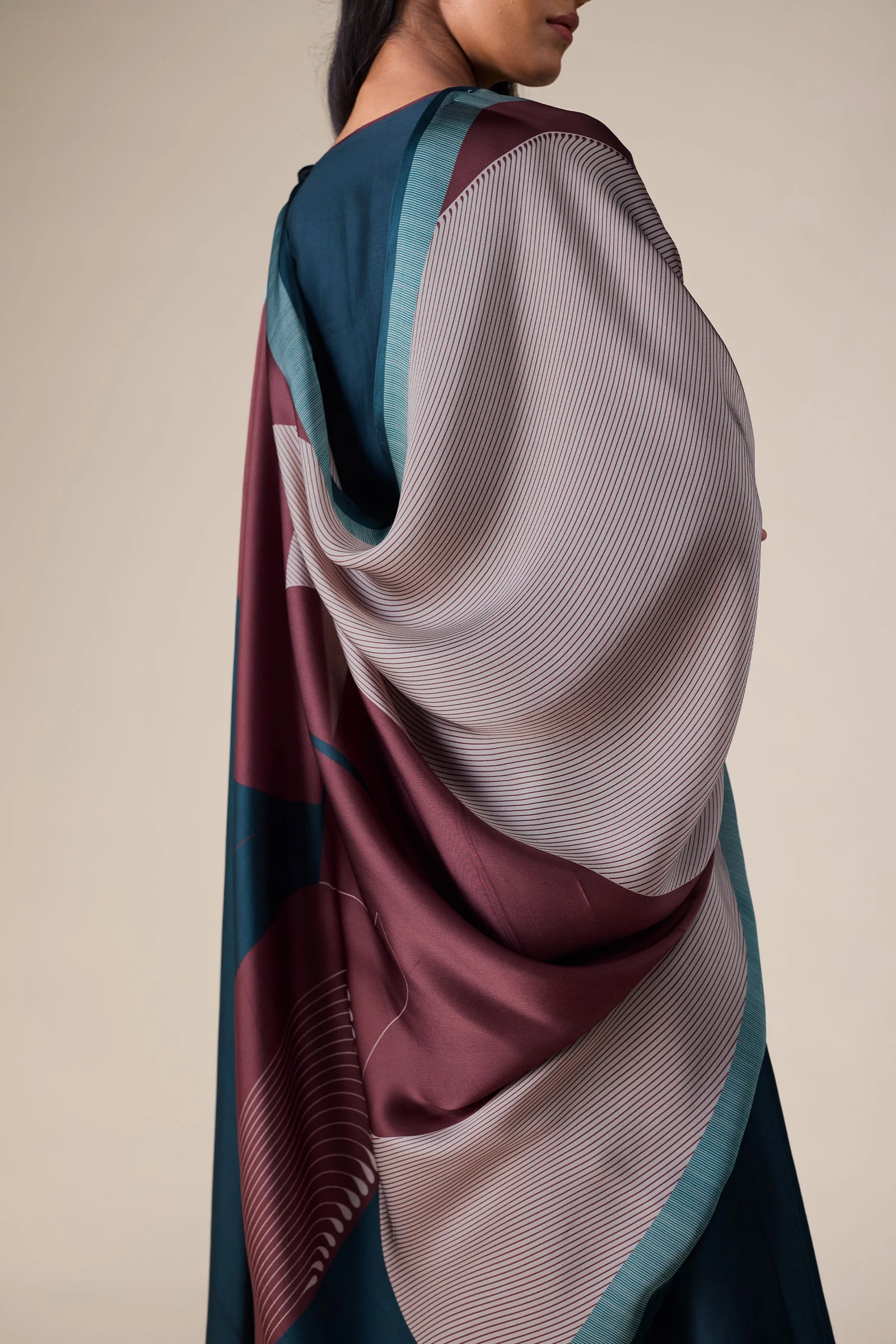 Milap Kurta Set - Image 6