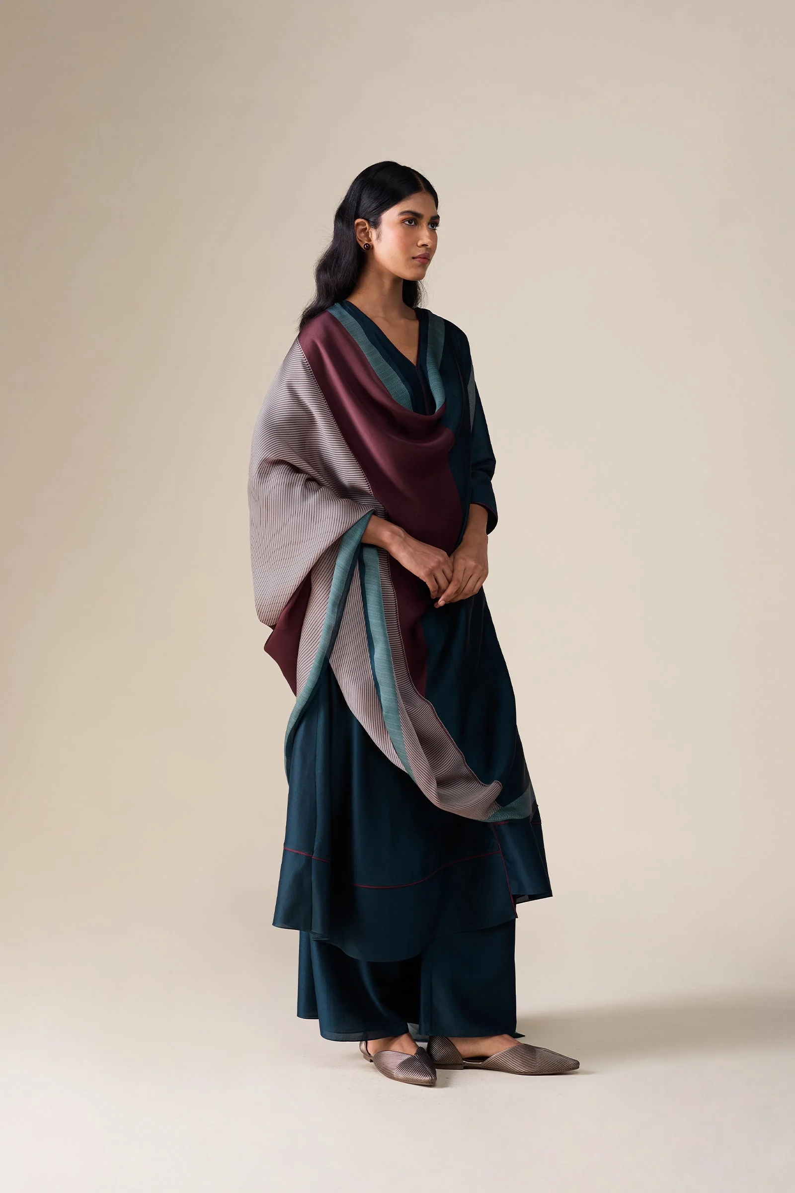 Milap Kurta Set - Image 8