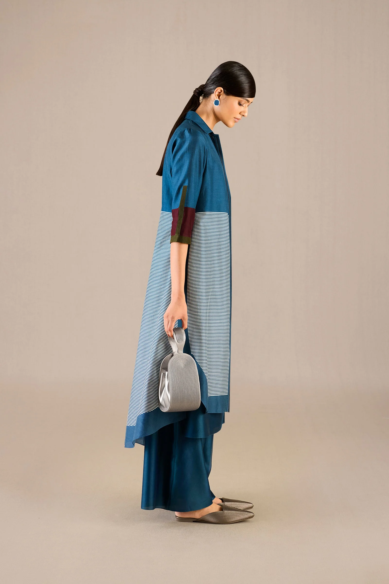 Nésara Bucket Bag - Image 5