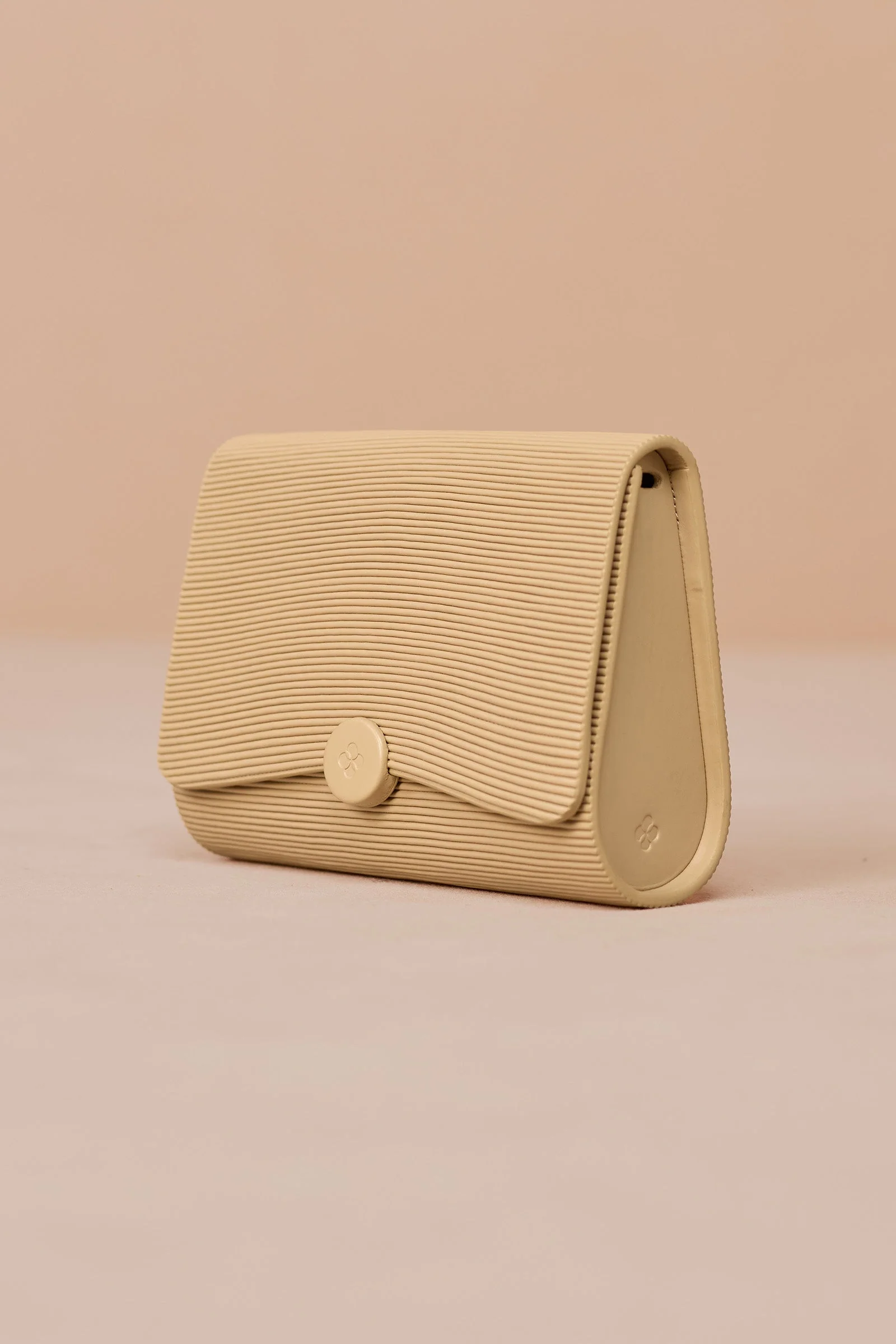 Nevue Sling Bag - Image 12