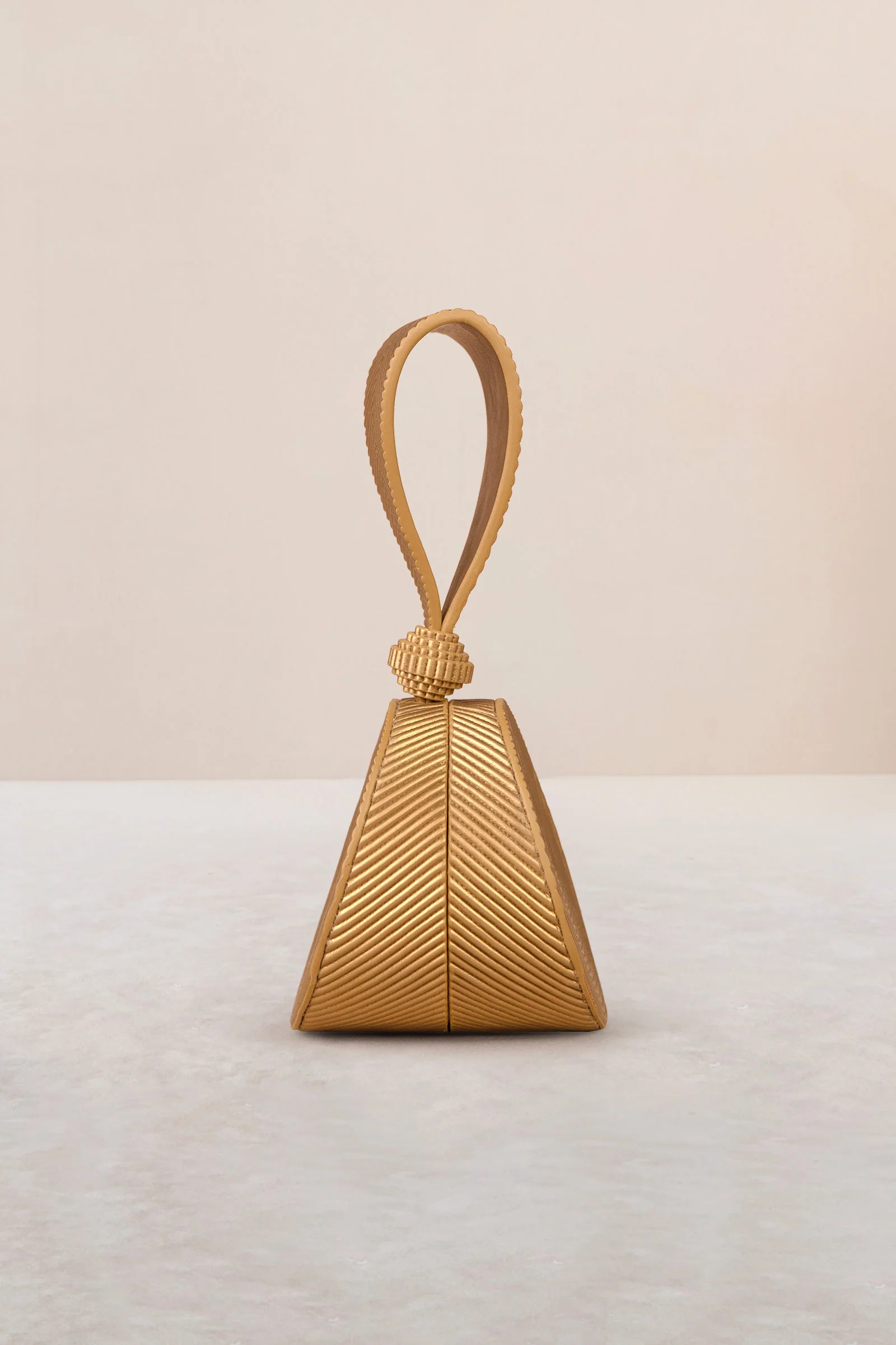 Reeza Wristlet Bag - Image 6