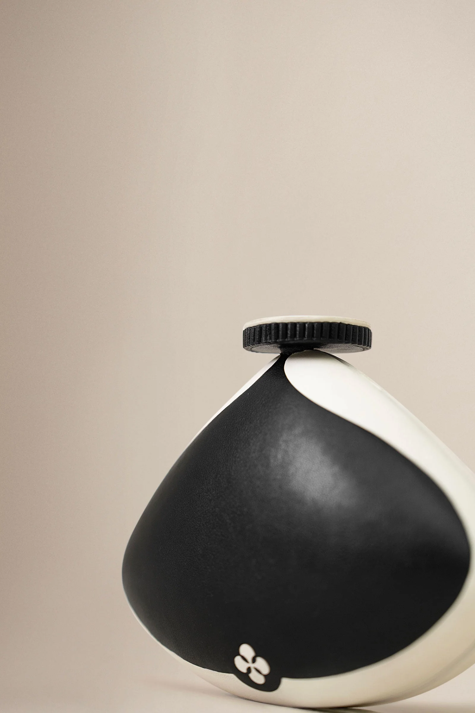Runa Clutch - Image 5