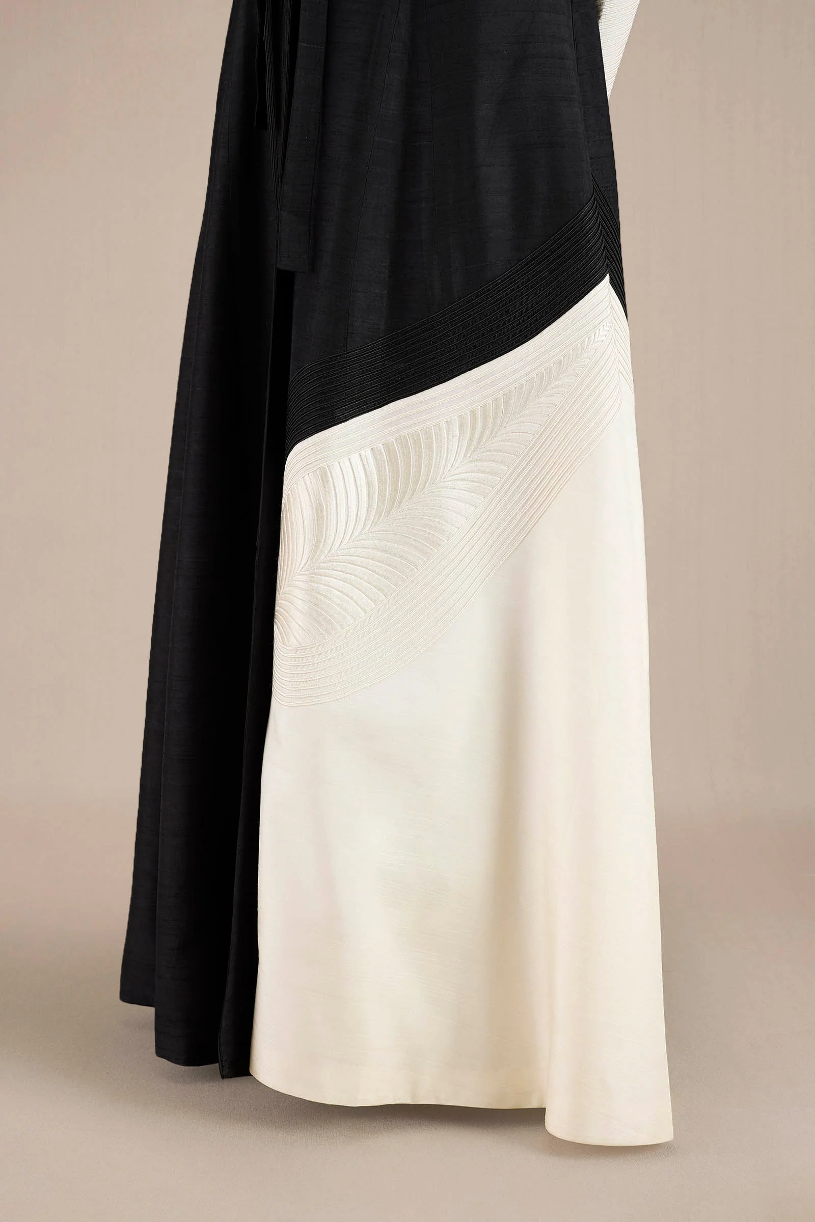 Saanjh Abaya-MTO - Image 12