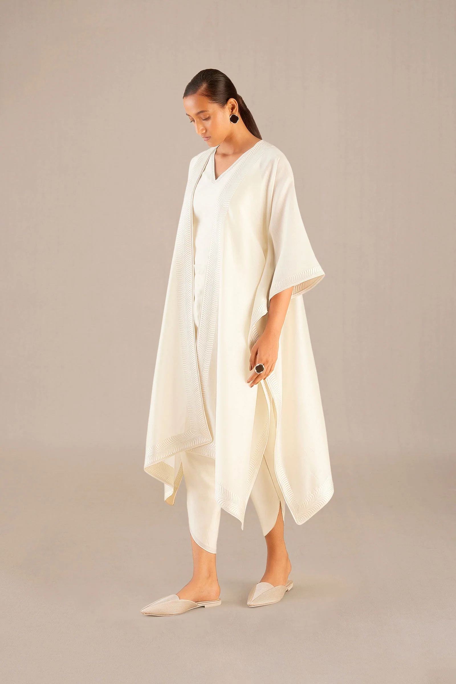 Sefa Cape Set - Image 2