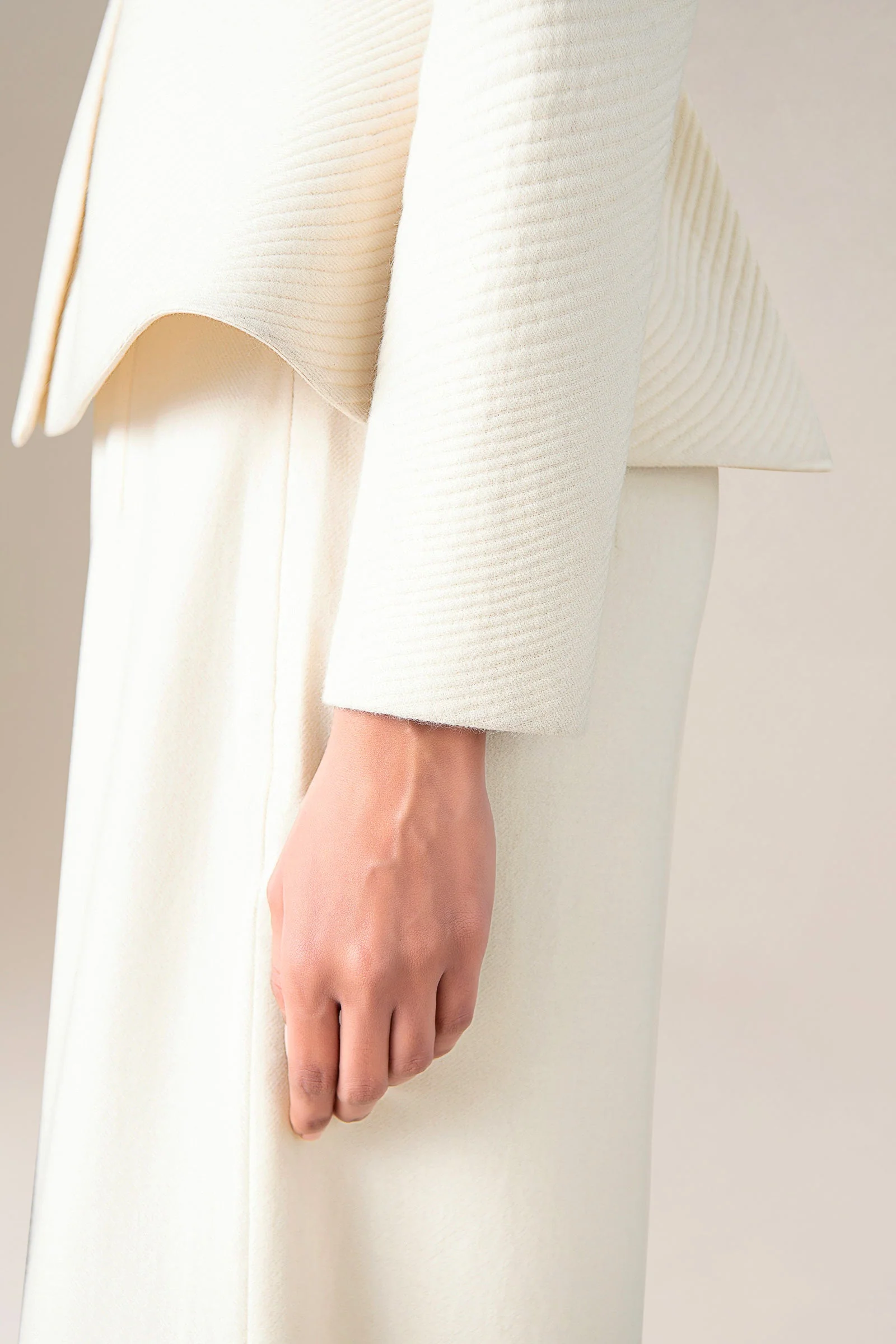 Zima Jacket - Image 5