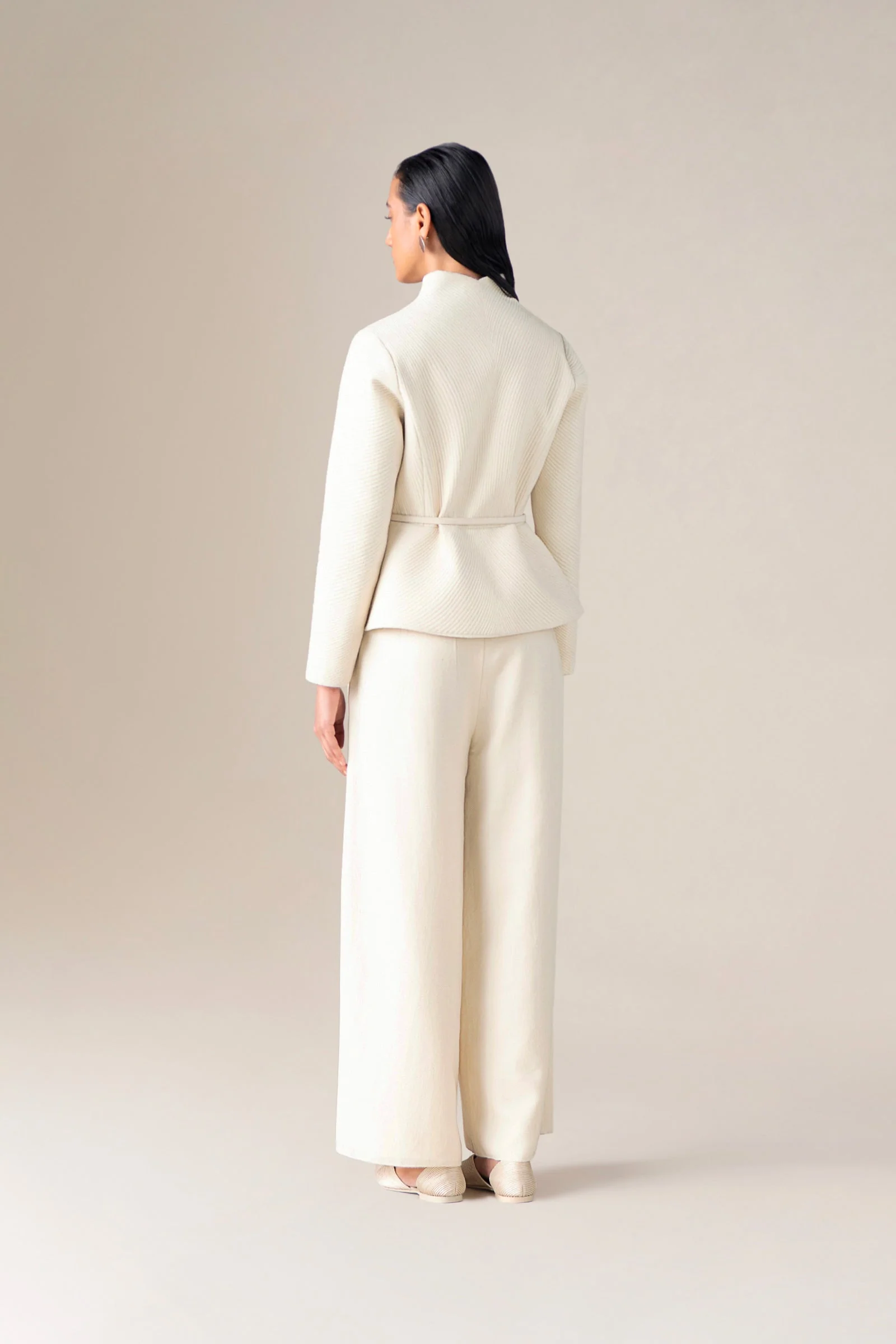 Zima Jacket - Image 9