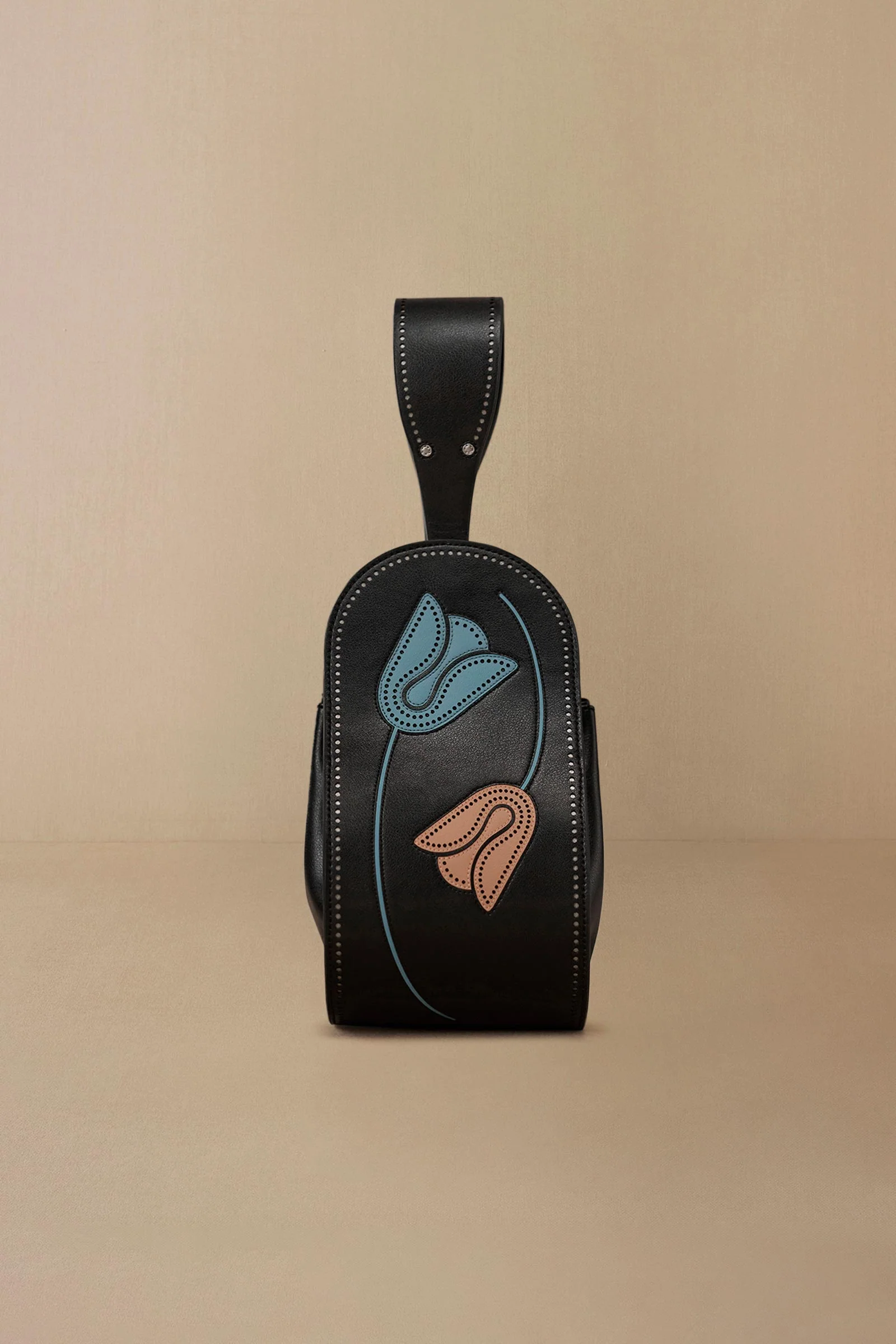 Zyra Wristlet - Image 3